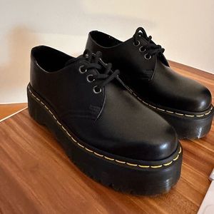 Size 6W New Black Dr. Martens Oxford Platforms.